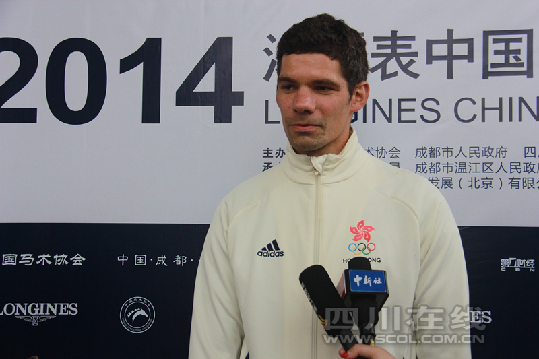 香港骑手林立信 大陆赛马网.jpg