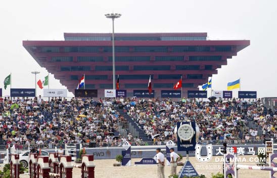 上海环球马术冠军赛演绎优雅悦动 慈善与马赛共襄盛举