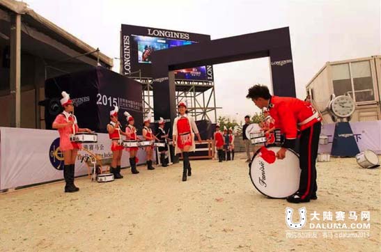 先睹为快!告诉你中国马术巡回赛魅力现场如何炼成 大陆赛马网8.jpg