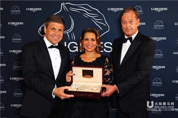 国际马联荣誉主席哈雅公主殿下荣膺2015“浪琴表女士大奖”大陆赛马网2.jpg