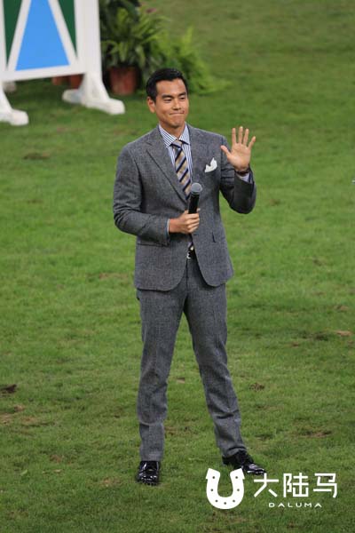 彭于晏李艾现场助阵鸟巢北京国际马术大师赛