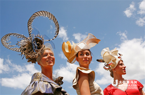 墨尔本杯赛马嘉年华Melbourne Cup 全攻略 大陆赛马网7.png