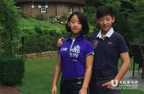 龙驹凤雏中巡赛首秀 13岁小骑手引人赞