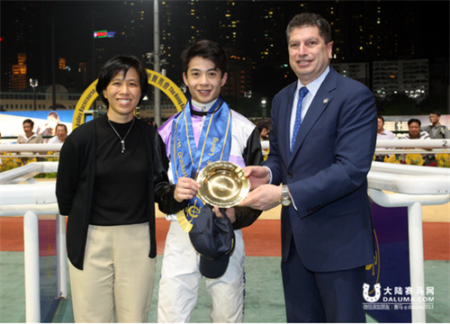 新晋华人骑师 梁家俊自我鞭策赢出人生