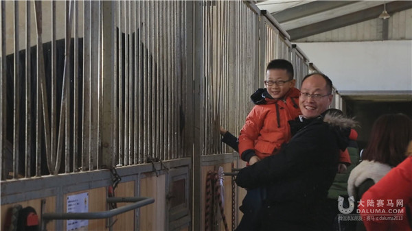 骑域国际青少年骑士院北京东五环骑士院盛大开幕 大陆赛马网 (3).jpg