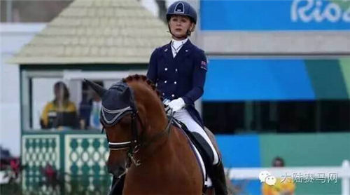 奶奶级骑手驻颜有秘籍!英国81岁老太参加马术表演获第二 10.jpg
