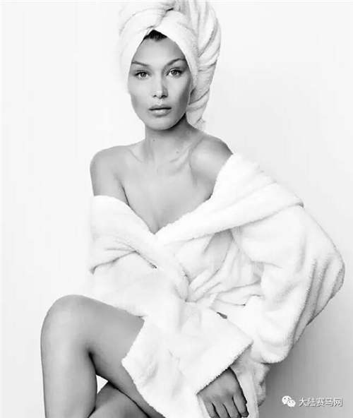 她是马术骑手,也是今年最红模特,丧着脸就能被时尚圈宠爱30.jpg