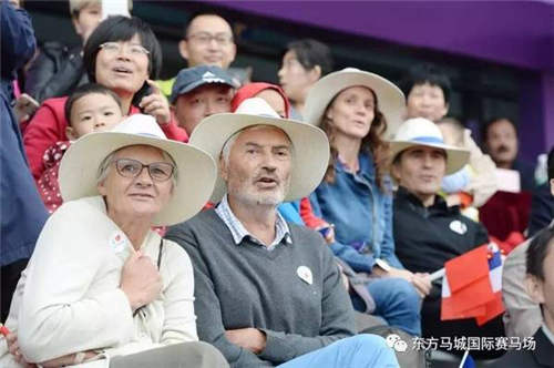 2.25武汉速度赛马公开赛“乐在马城”主题赛马日来了!5.jpg
