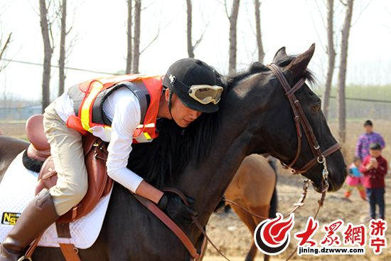 洙水河马术俱乐部2017年马术耐力赛举办