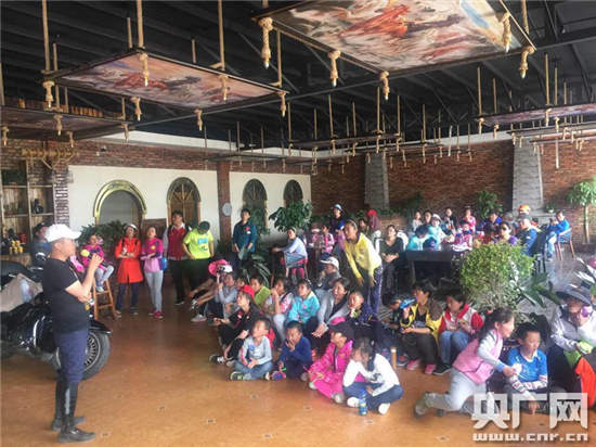 马术运动扎根青藏高原助青少年实现“骑士之梦”