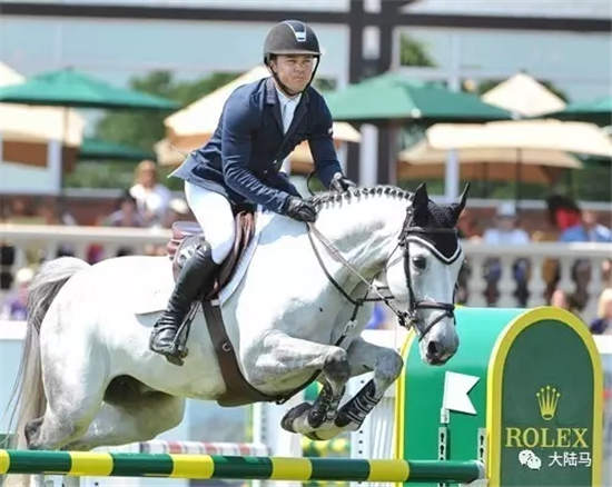2017最新全球马术场地障碍骑手排名:刘同晏中国第一.webp (4).jpg
