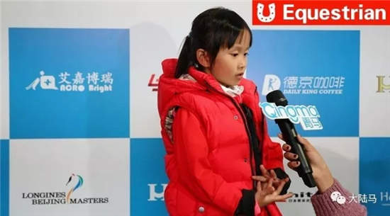 李紫桐	：6岁人小鬼大
	！她可不止是一位个性跳脱的小小骑手