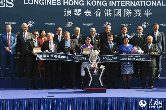 浪琴表香港国际赛开跑香港赛马夺三场冠军5.jpg