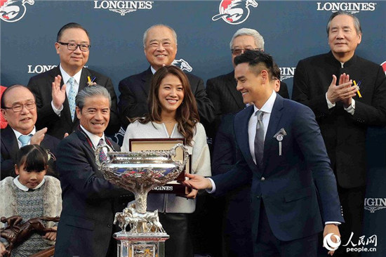 浪琴表香港国际赛开跑香港赛马夺三场冠军6.jpg