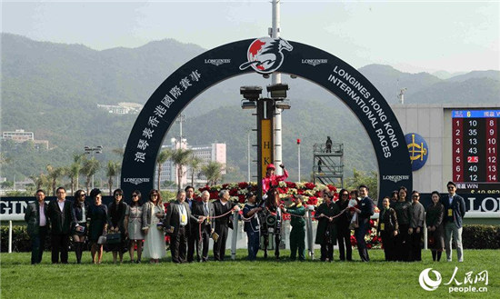 浪琴表香港国际赛开跑香港赛马夺三场冠军7.jpg