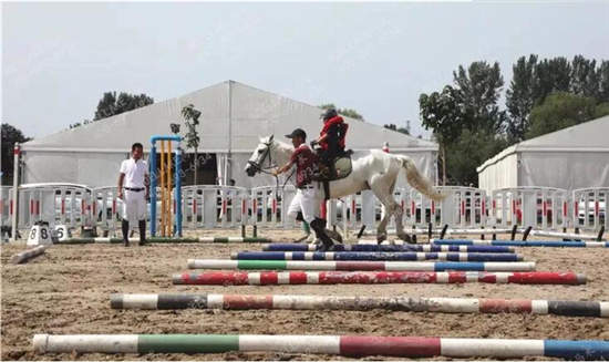 hit-air来啦!护甲界“特斯拉”亮相中联骑士联盟十五周年马术嘉年华 (6).jpg