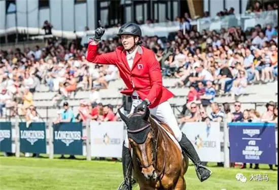 法国瓦朗斯五星级145cm级别分段赛：瑞士骑手马丁·福斯力夺桂冠