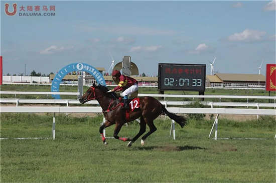 2018国内首场50万奖金赛事
，被澳洲出赛13场3冠的“龙卷风”卷走