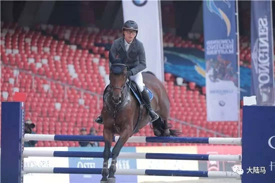 2018鸟巢大师赛最佳新人张兴嘉
：接下来将去欧洲训练提高