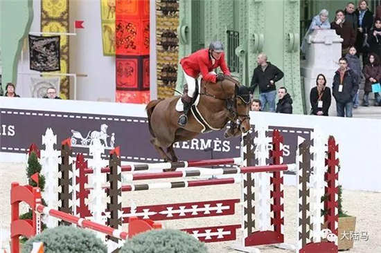 亚洲首次障碍赛马胚胎拍卖会香港开拍
：18组胚胎共计371万人民币