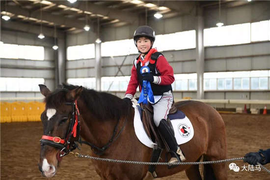中国最有名的马术明星,当初为何放弃上大学?-8大陆赛马网.jpg