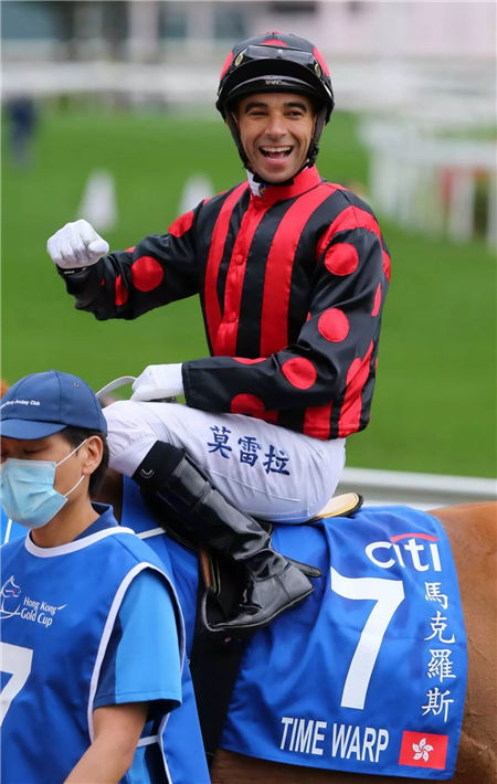 浪琴表全球最佳骑师排行榜:香港冠军骑师莫雷拉54分继续领跑 大陆赛马网.jpg