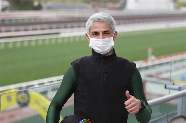 马闻早报丨菏泽马场火灾马儿2死3伤!马雅梦想成真周日起在港策骑 大陆赛马网 赛马网 赛马 (4).jpg