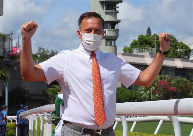 马闻早报丨解读新版《马术运动员技术等级标准》,香港马王“美丽传承”担任马匹亲善大使 (6).jpg