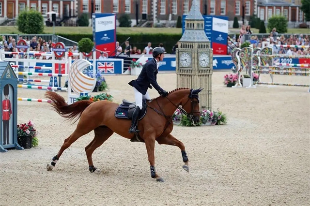 马闻早报丨奥运现代五项女子马术状况频发或使规则更改,大陆马直播玉龙第14赛马 (4).jpg