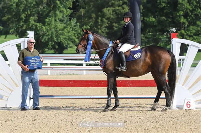 马闻早报丨新科奥运冠军携众骑手齐聚环球马术冠军赛汉堡站,玉龙赛马赛制时间调 (3).jpg