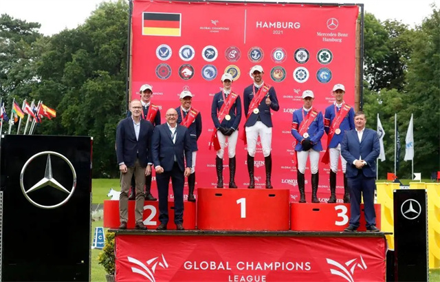 乔布斯,比尔·盖茨,组队夺冠,马术,赛马 (2).jpg