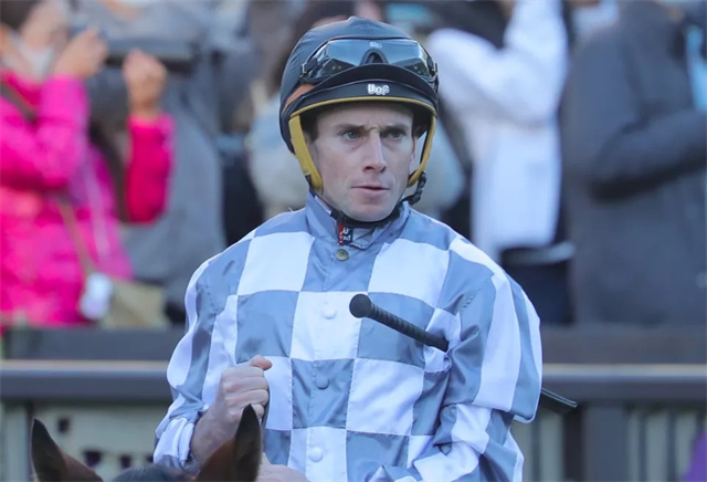 马闻早报丨伊犁马术人才培训班再迎“马教授”,2021国际赛马组织联盟继续网络颁 (11).jpg