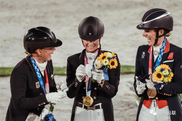 马闻早报丨武汉政协会议胡越高为马产业建言,CHC澳洲继续大手笔豪购 (6).jpg