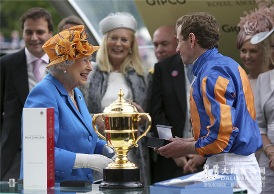 2016皇家阿斯科特赛马会第3日全记录:岳伯仁梅开二度 (2).jpg