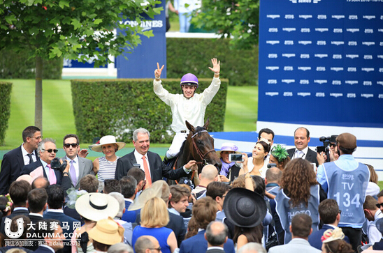 2016第167届法国戴安娜赛马大奖赛: “豆瓣田园”的传奇胜利1.jpg