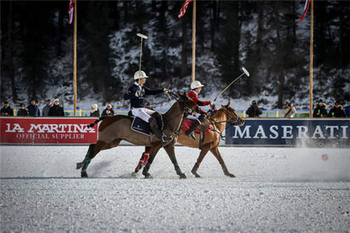 玛莎拉蒂总裁策马御风雪 马球巡回赛首秀2.jpg