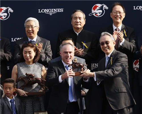 浪琴表香港短途锦标“友莹格”为港争光6.jpg