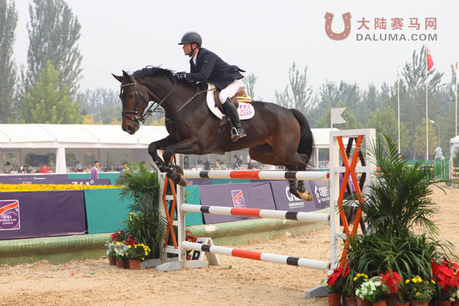 德国骑手Franz Joseph Dahlmman获135-140cm马术世界杯热身赛季军