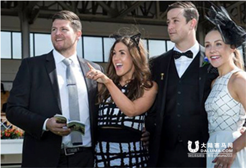 墨尔本杯赛马嘉年华Melbourne Cup 全攻略 大陆赛马网3.png