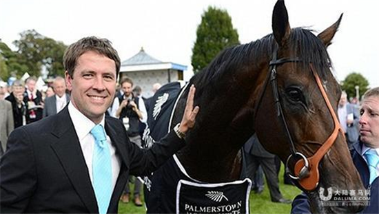 欧文:这是我人生最悲痛一天 最爱赛马受致命伤 大陆赛马网.png