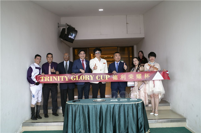 300华人马主齐聚马来西亚!德利会已成亚洲最大马主团体 大陆赛马网1.jpg