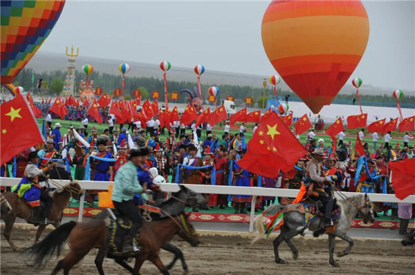 大疫过后必有大喜:中国西部河西走廊区域首次全国性纯血速度马赛事成功举办 大陆赛马网 (2).jpg