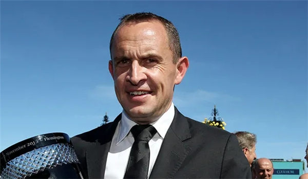 澳洲和新西兰名人堂练马师华礼纳再度成澳洲胜场最多练马师 大陆赛马网.jpg