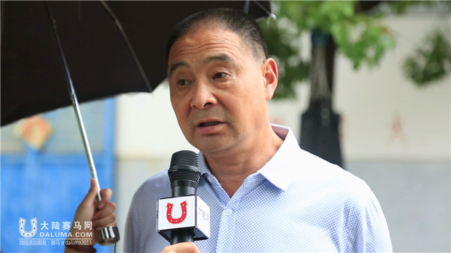 2016武汉速度赛马公开赛上半程收官赛 大陆赛马网 (29).JPG