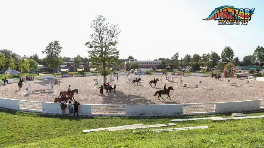 2023全明星马术系列赛暨鸟巢之路积分赛 大陆马.jpg