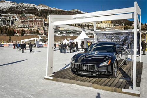 玛莎拉蒂总裁策马御风雪 马球巡回赛首秀1.jpg