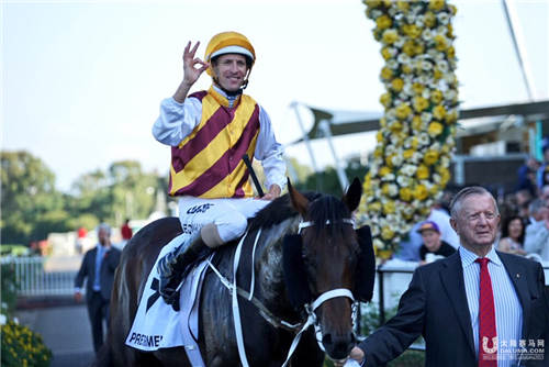 “加官进爵”2016宝马大赛夺冠 “蒙古可汗”第9 (1).jpg