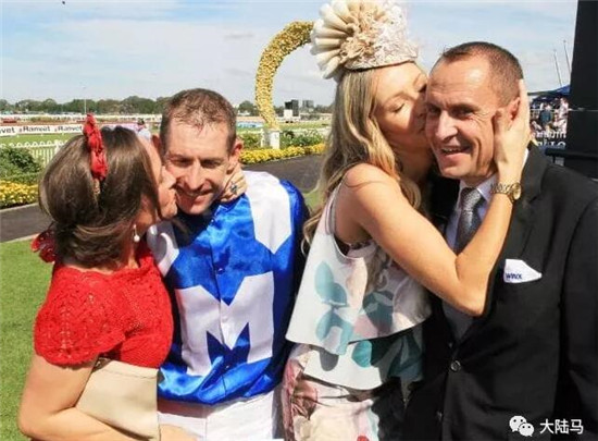 没有悬念!世界第一赛马女王“云丝仙子”迎来24连胜 大陆马 大陆赛马网 (2).jpg