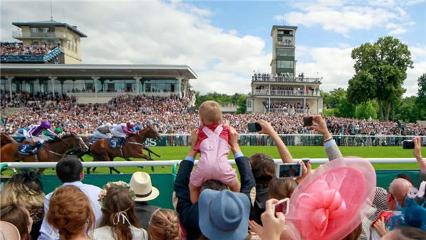 法国赛马为何这么刚?总理宣布体育赛事9月前取消,但赛马坚持5月恢复 大陆赛马网 (6).jpg