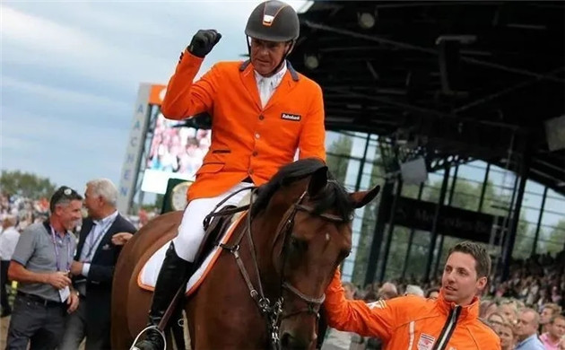 荷兰奥运金牌骑手:不知道自己是否有合适的马征战延期的东京奥运会 青马网大陆马.jpg